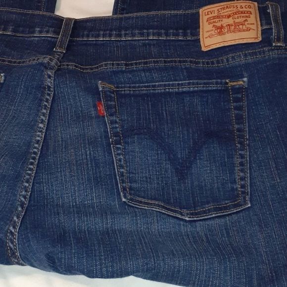 Levi's 512 Perfectly‎ Slimming Boot Cut Jeans Size 24 WM - Picture 9 of 10